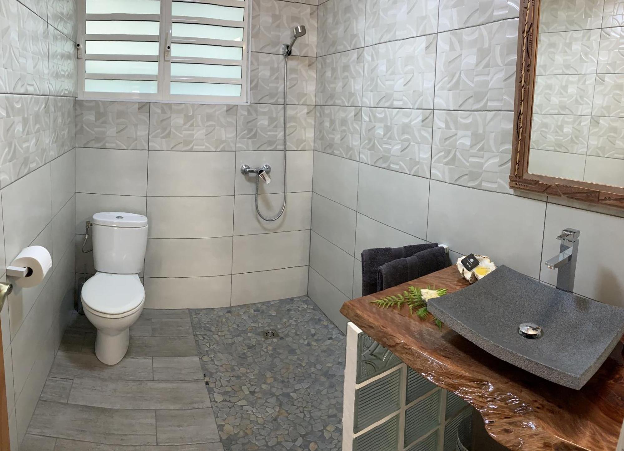 Pare Lodge Tahiti Pirae Habitación foto