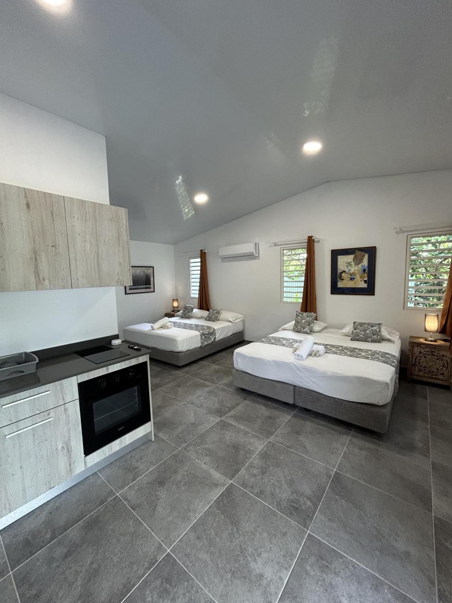 Pare Lodge Tahiti Pirae Habitación foto