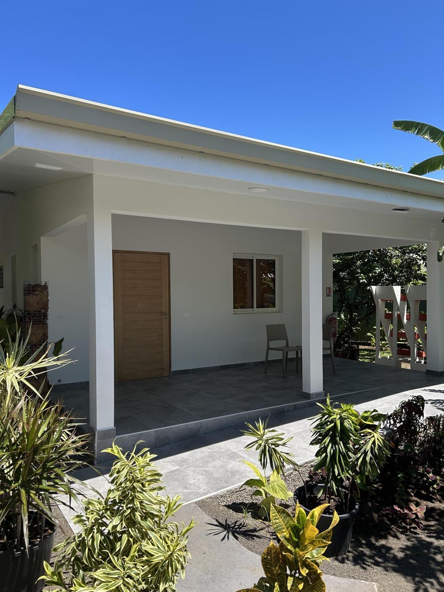 Pare Lodge Tahiti Pirae Habitación foto