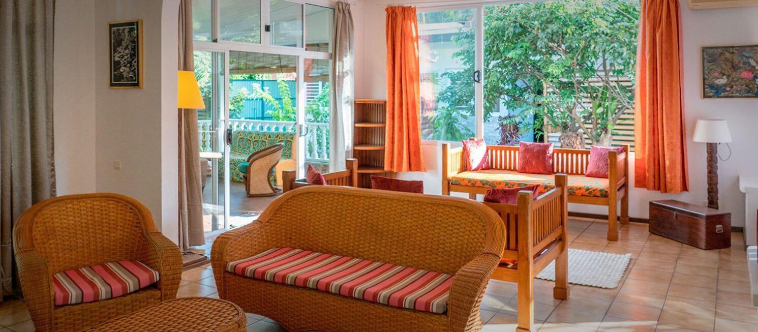 Pare Lodge Tahiti Pirae Exterior foto